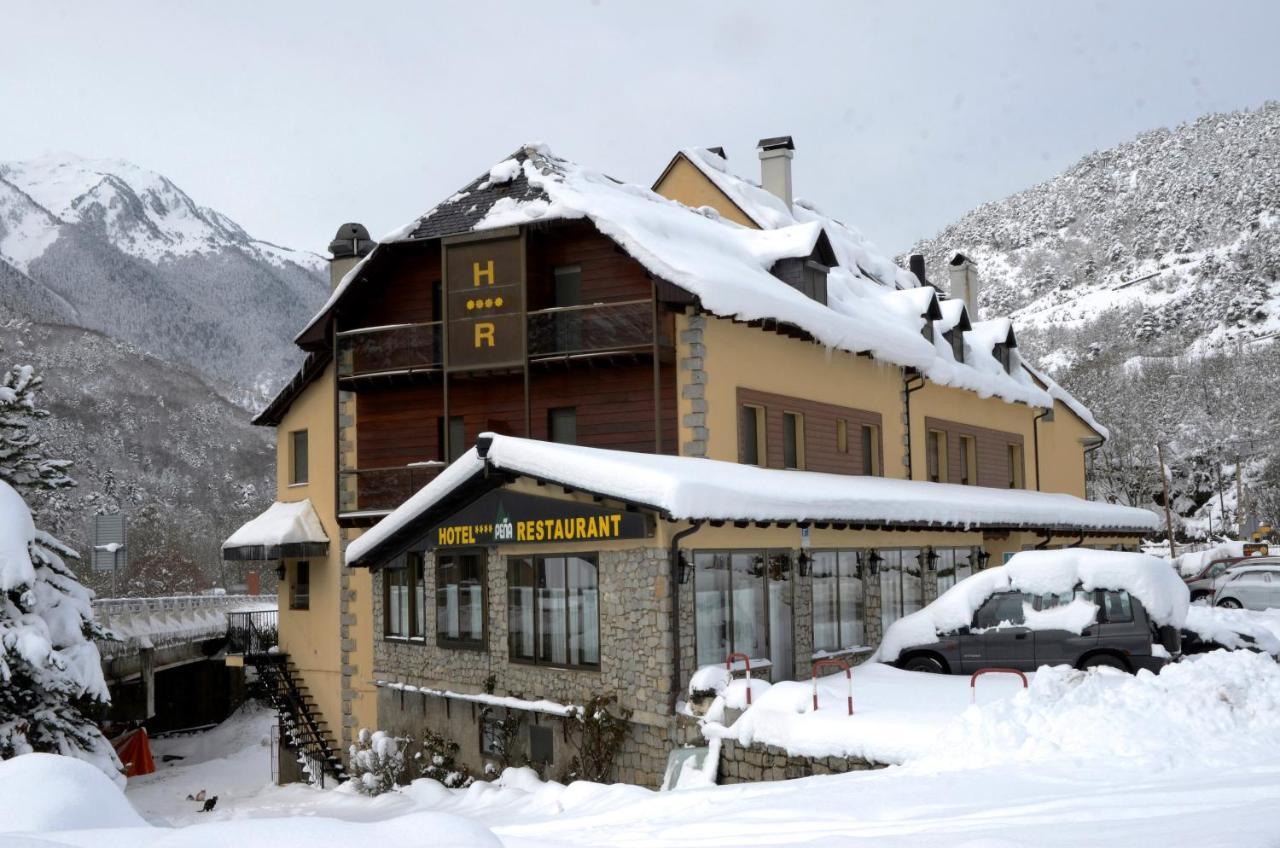 Hotel & Restaurante Pena Arros Exterior photo